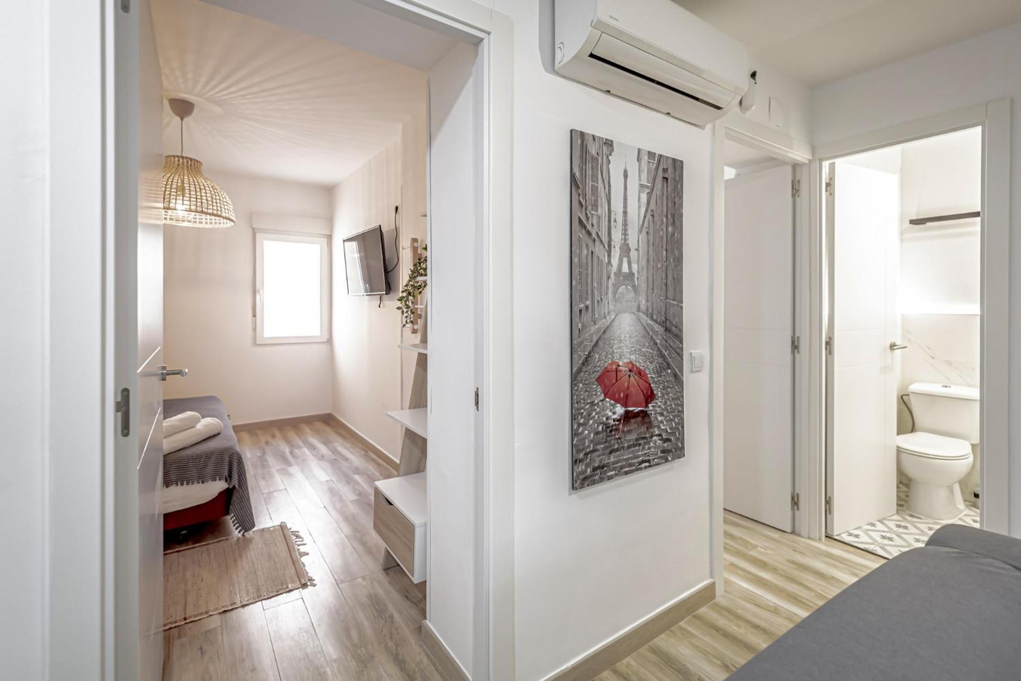 Apartamentos Pensamiento Madrid Luaran gambar